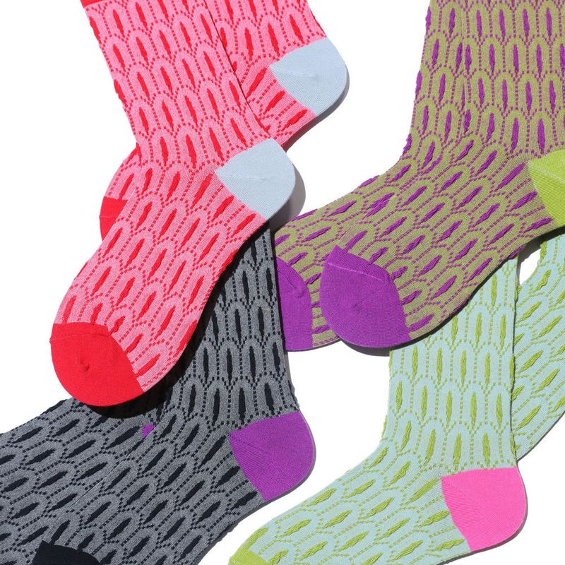 Women's Retro Color Block Cotton Jacquard Crew Socks A Pair