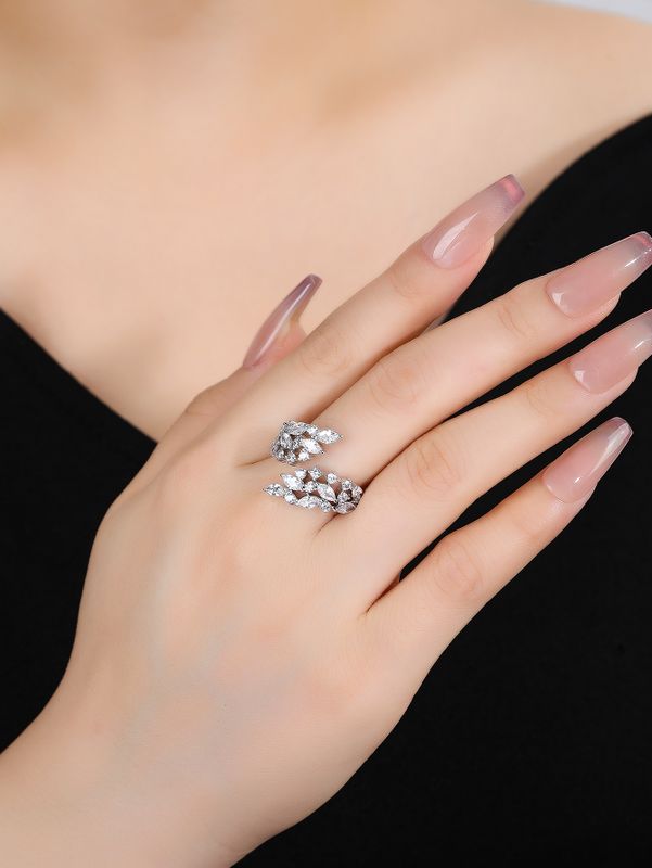 Elegant Leaves Copper Plating Inlay Zircon White Gold Plated Rings