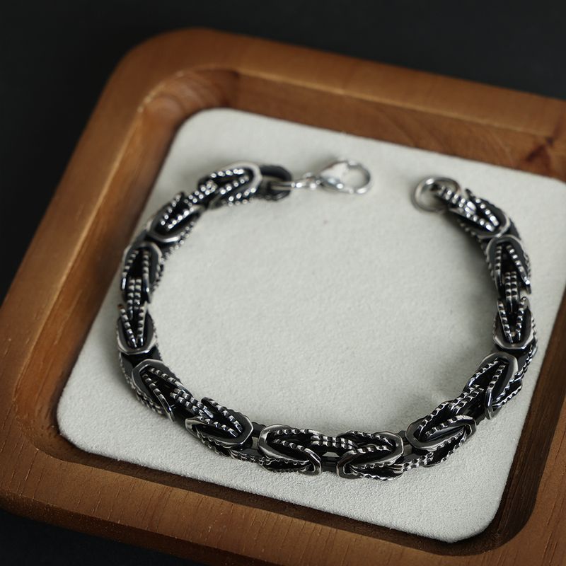 Retro Exaggerated Cool Style Geometric Titanium Steel Layered Bracelets
