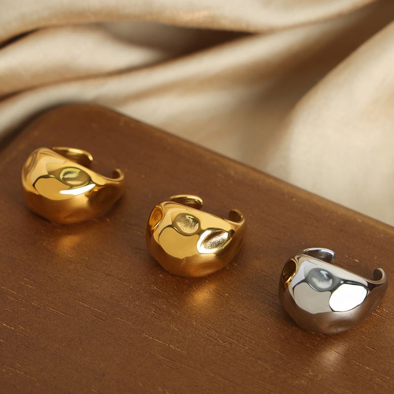 Lässig Einfacher Stil Pendeln Einfarbig Titan Stahl Überzug 18 Karat Vergoldet Offener Ring