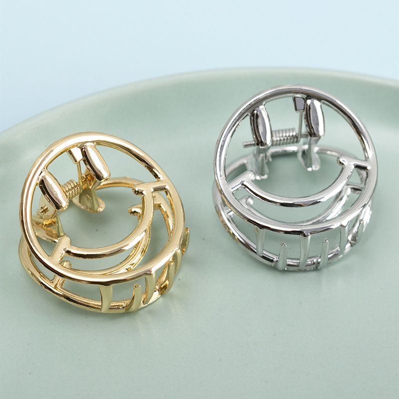 Women's Simple Style Solid Color Metal Plating Hair Clip