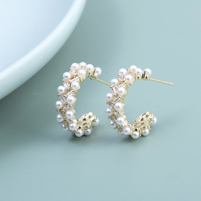 1 Piece Lady Pearl Mixed Materials Ear Studs