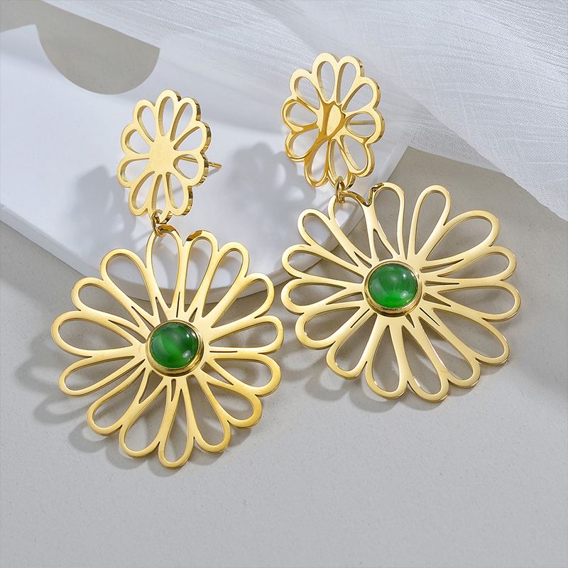 1 Pair Elegant Simple Style Flower Plating 304 Stainless Steel Glass Stone 18K Gold Plated Drop Earrings
