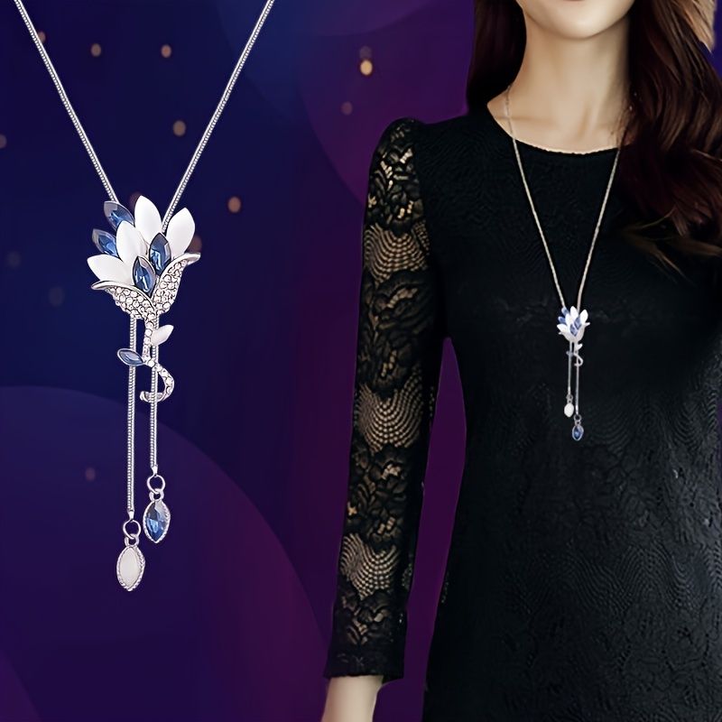 Elegante Clásico Floral Aleación Enchapado Embutido Cristal Diamantes De Imitación Plateado Mujeres Collar