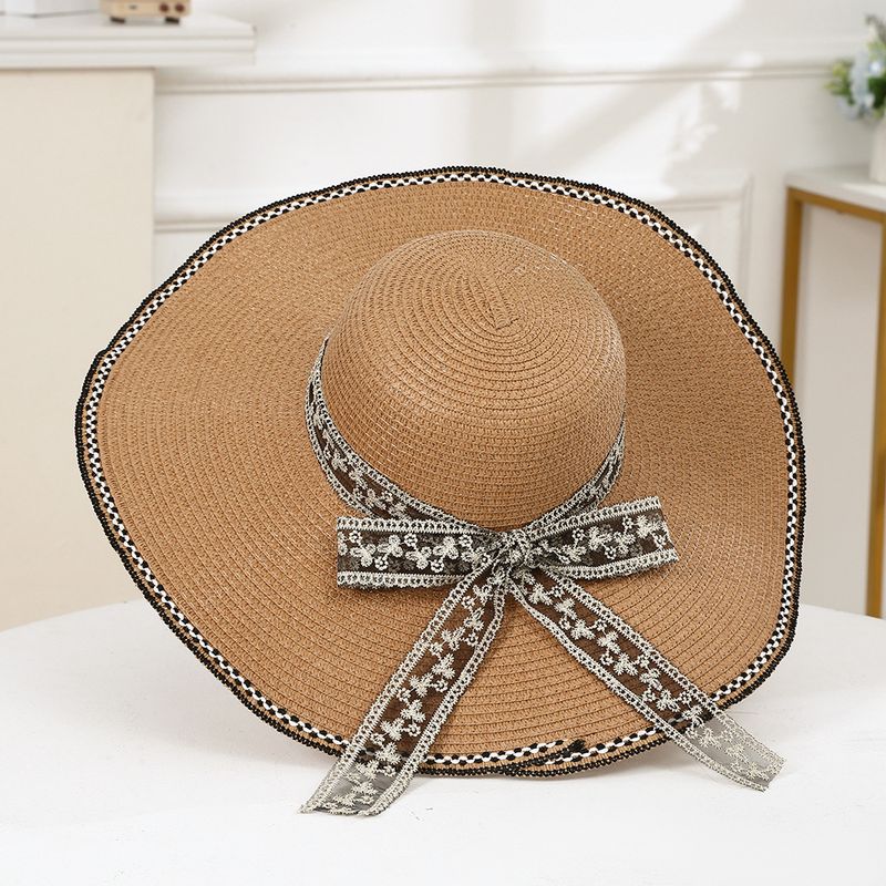 Women's Elegant Color Block Flat Eaves Straw Hat