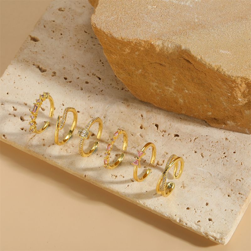 Vintage-stil Einfacher Stil Pendeln Einfarbig Kupfer Überzug Inlay Zirkon 14 Karat Vergoldet Offener Ring