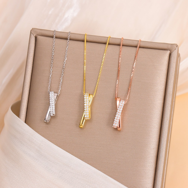 Casual Elegant Luxurious Solid Color Sterling Silver Inlay Artificial Diamond Pendant Necklace