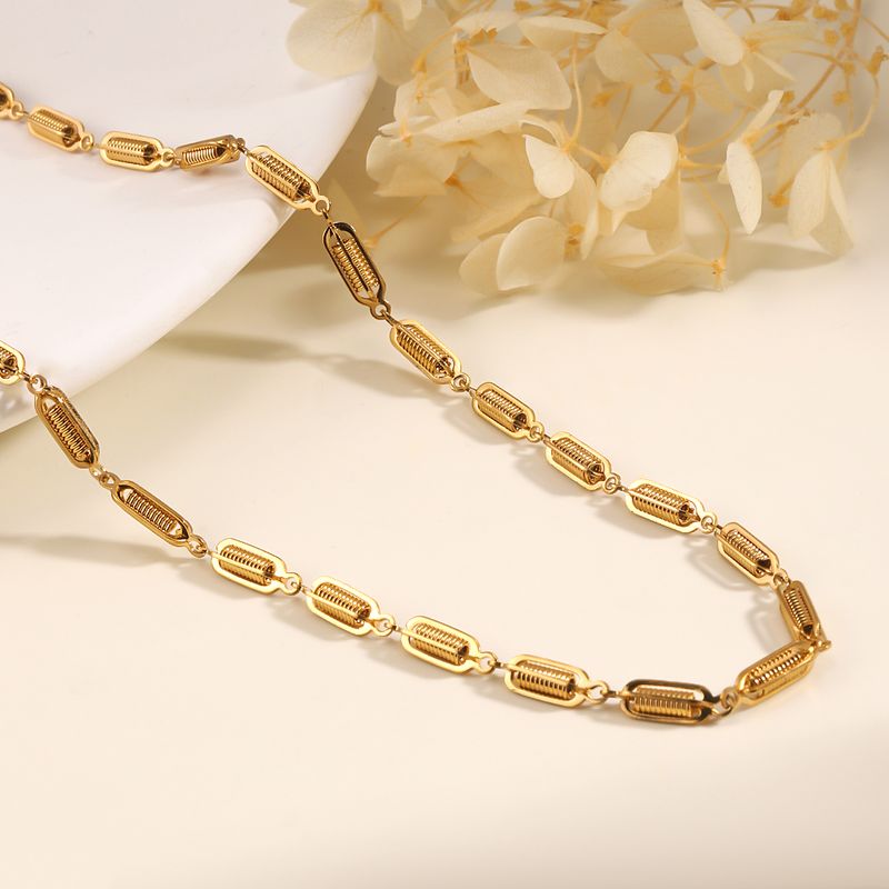 201 Edelstahl 18 Karat Vergoldet Einfacher Stil Überzug Geometrisch Halskette