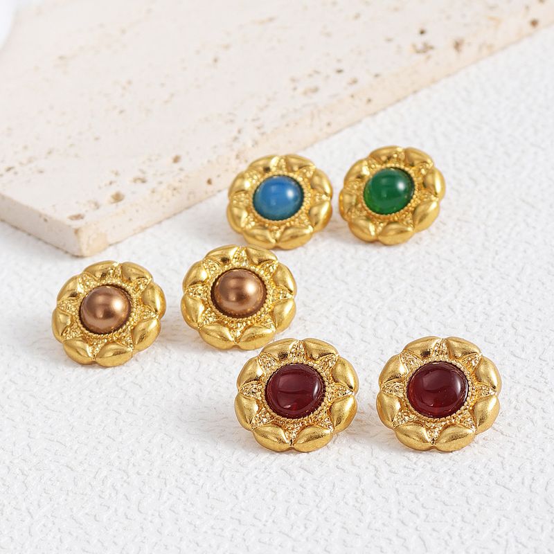 1 Pair Elegant Retro Round Plating Inlay Alloy Agate Artificial Pearls Agate 18k Gold Plated Ear Cuffs Ear Studs