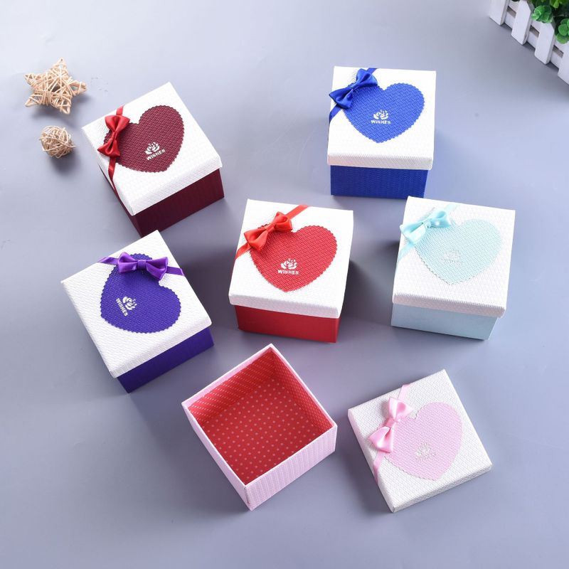 Klassischer Stil Pendeln Herzform Papier Festival Zubehör Für Geschenkverpackungen