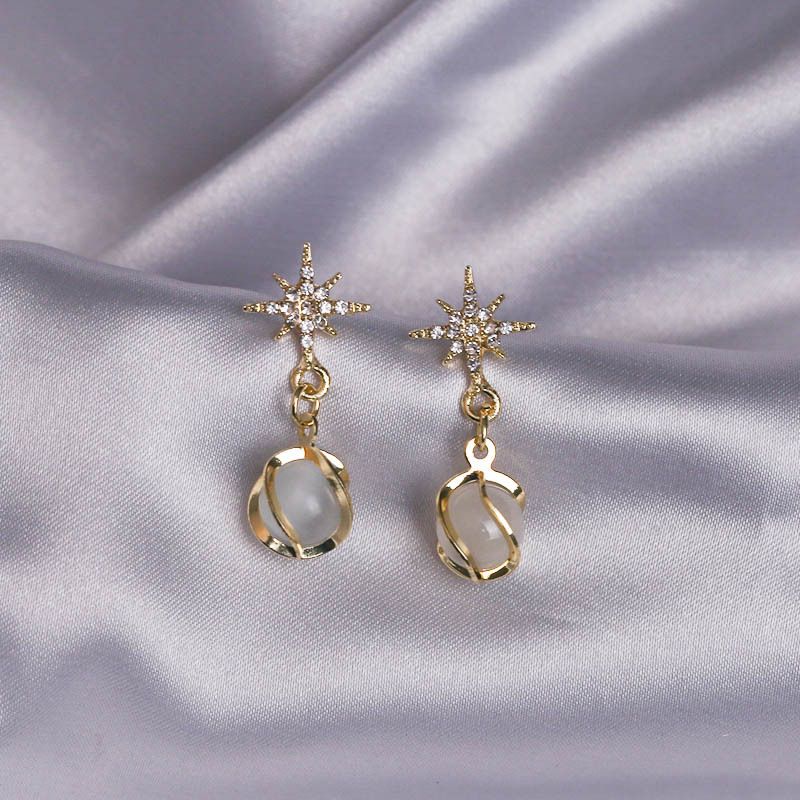 1 Pair French Style Classic Style Star Alloy Drop Earrings