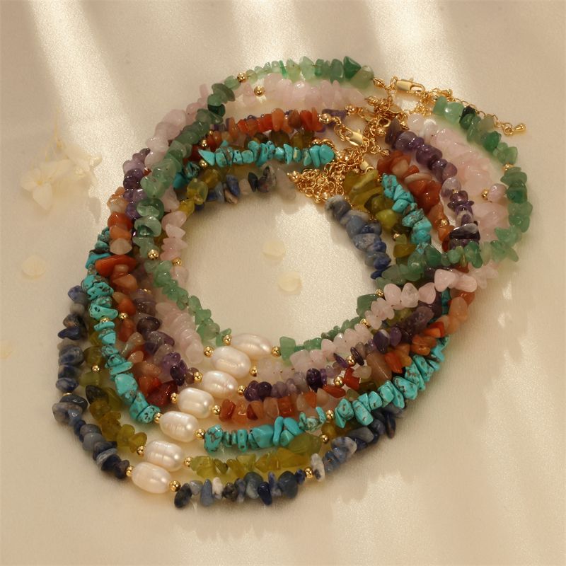 Einfacher Stil Irregulär Süßwasserperle Stein Perlen Überzug 18 Karat Vergoldet Halsband