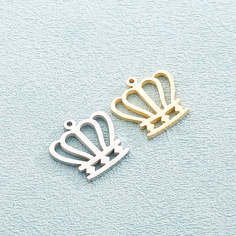 1 Piece Stainless Steel 18K Gold Plated Crown