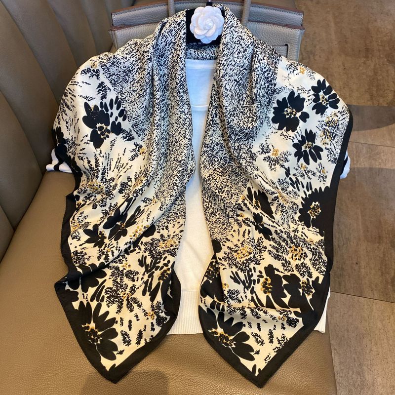 Women's Simple Style Color Block Polyester Printing Scarf