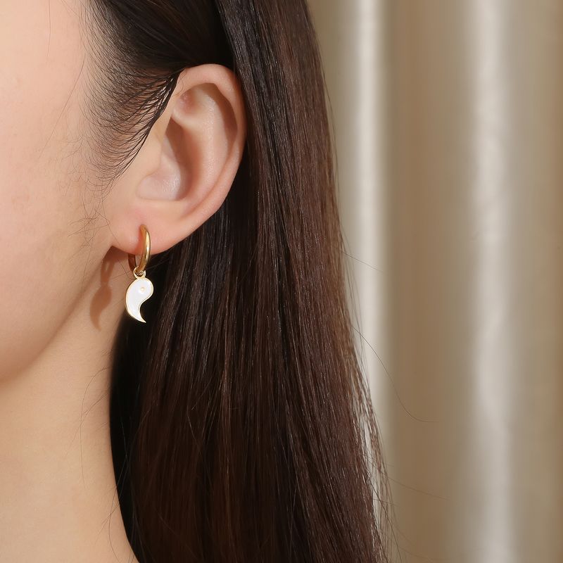 1 Pair Retro Simple Style Tai Chi Enamel Plating 304 Stainless Steel 18K Gold Plated Drop Earrings