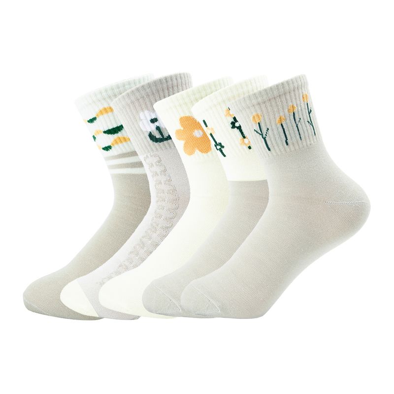 Women's Pastoral Plant Polyester Embroidery Crew Socks A Pair
