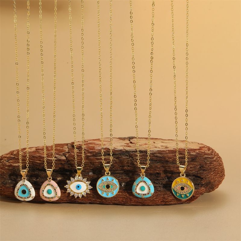 Vintage Style Simple Style Commute Triangle Round Eye Copper Enamel Plating Inlay Zircon 14k Gold Plated Pendant Necklace