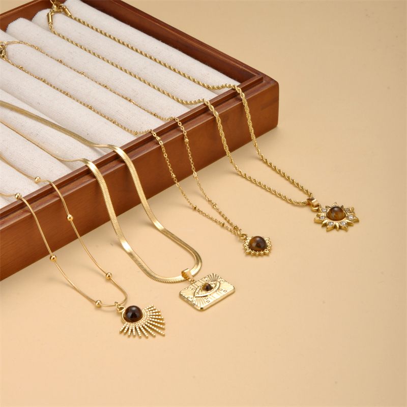 Elegant Simple Style Square Stainless Steel Beaded Plating 18k Gold Plated Pendant Necklace