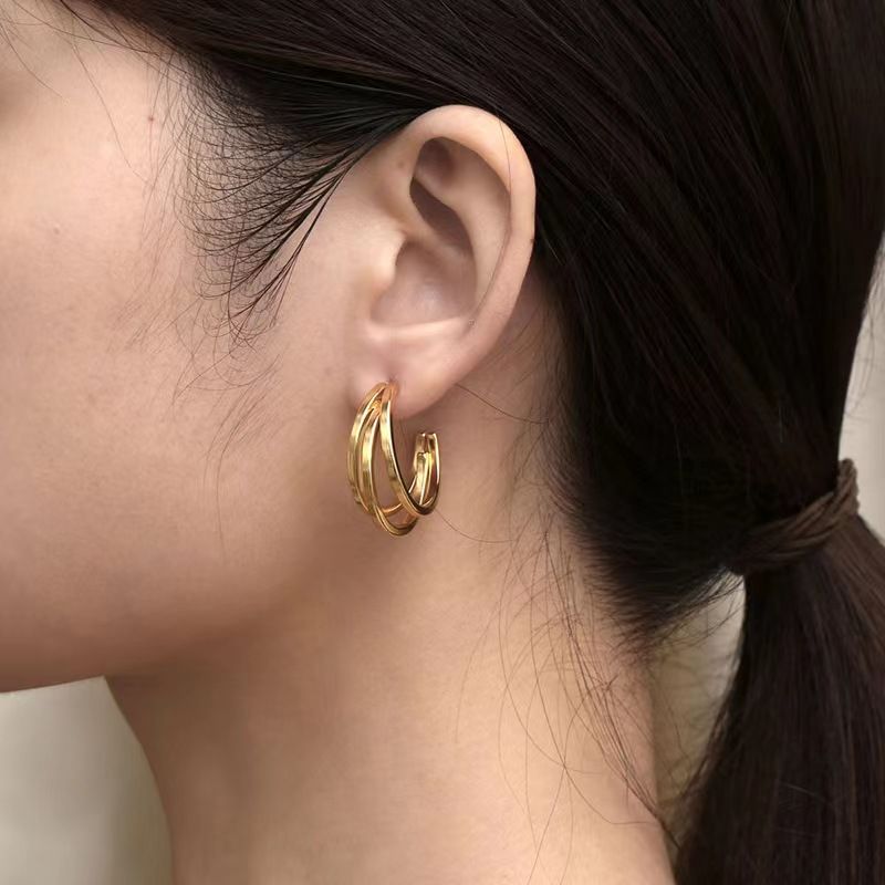 1 Pair Classic Style C Shape Plating Titanium Steel Gold Plated Ear Studs