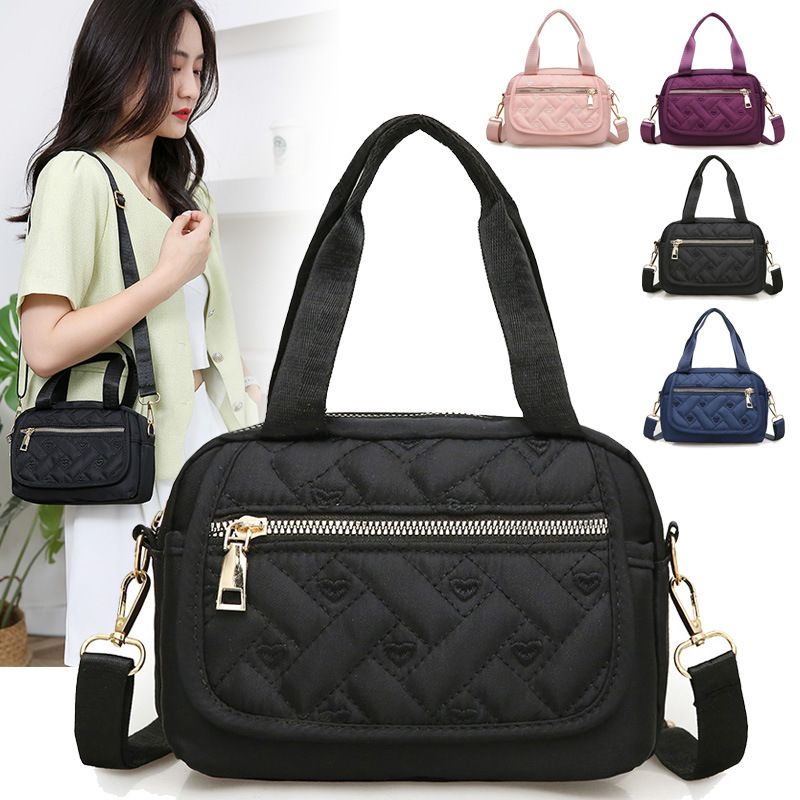 Women's Medium All Seasons Nylon Stripe Heart Shape Solid Color Fashion Square Zipper Handbag