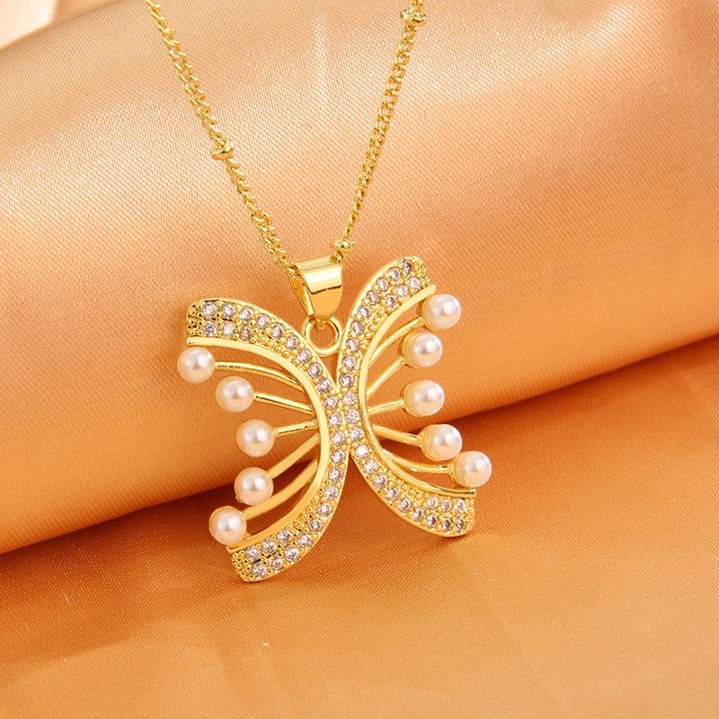 Sweet Butterfly Copper Plating Pearl Zircon 18k Gold Plated Pendant Necklace