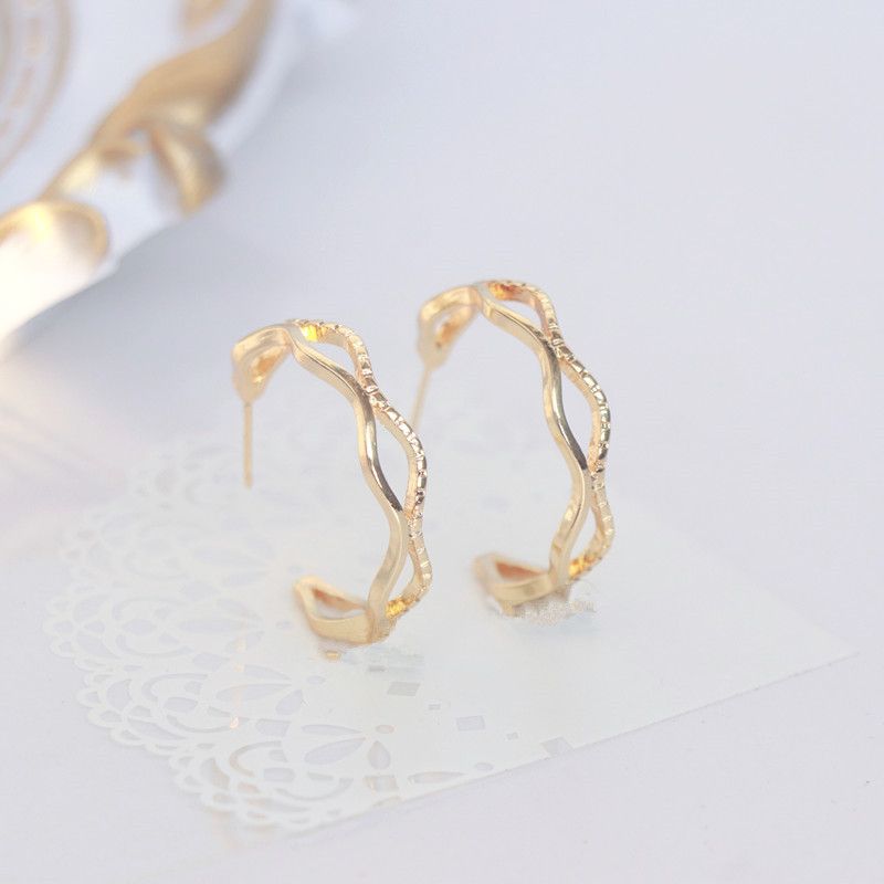 1 Pair Simple Style Geometric Alloy Plating Women's Ear Studs