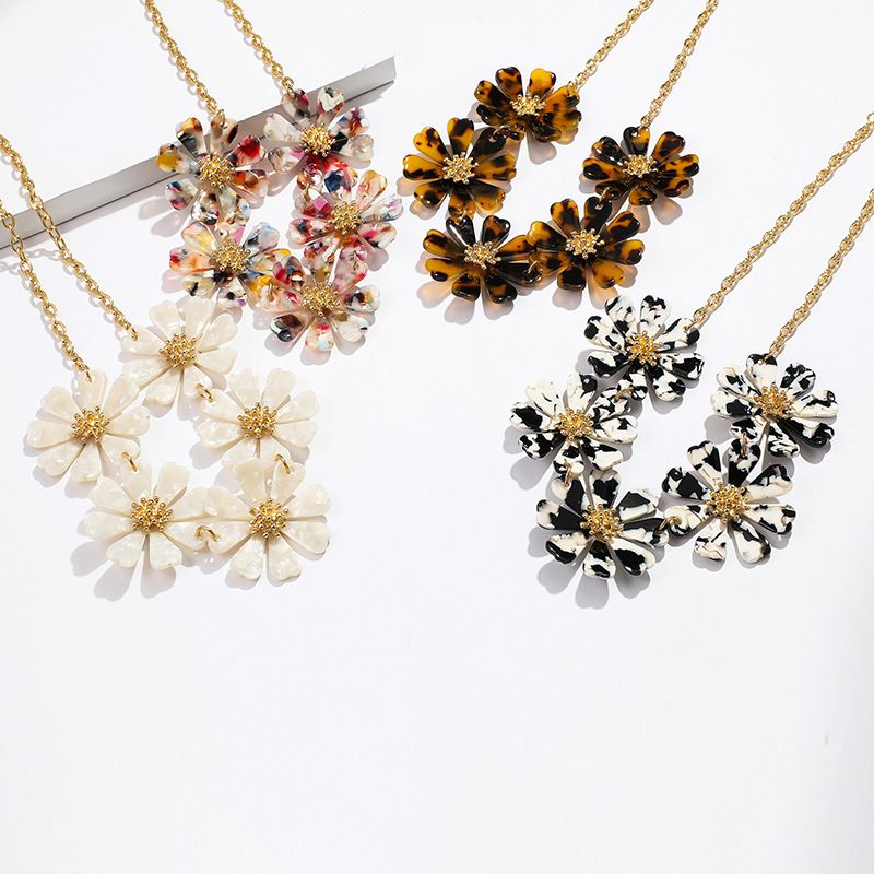 1 Piece Fashion Flower Acetic Acid Sheets Handmade Women's Necklace