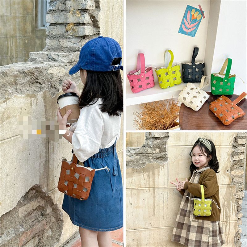 Kid's Spring Pu Leather Solid Color Fashion Bucket String Handbag