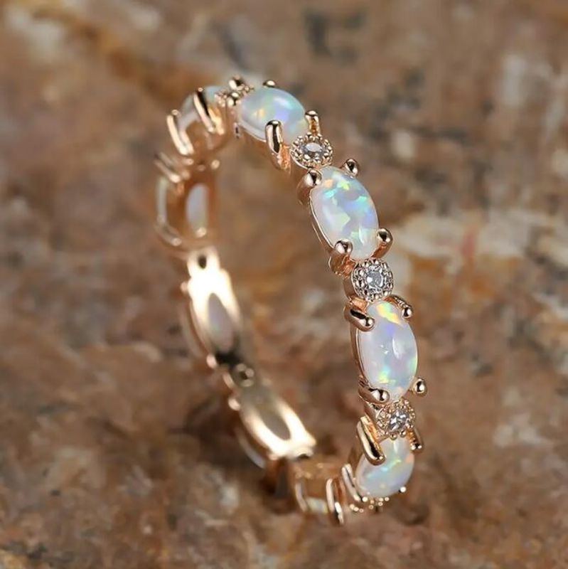 1 Stück Glam Hochzeit Im Französischen Stil Einfarbige Legierung Inlay Künstliche Edelsteine Damen Ringe