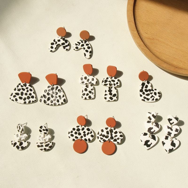 1 Pair Korean Style Cow Pattern Arylic Women's Drop Earrings