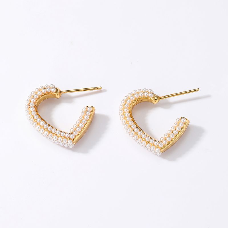 1 Paire Style De Fée Sucré Style Classique Forme De Cœur Le Cuivre Placage Incruster Perles Artificielles Boucles D'oreilles