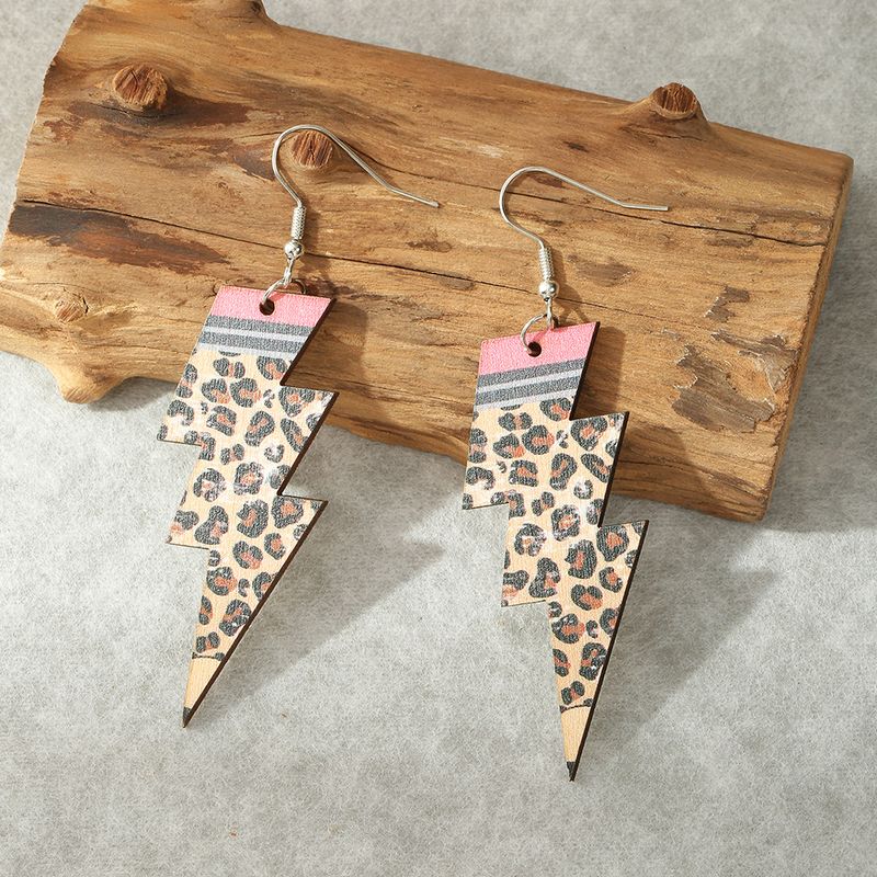 1 Pair Retro Leopard Lightning Wood Women's Drop Earrings