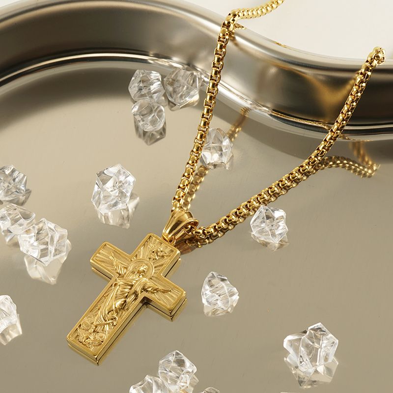 Stainless Steel 18K Gold Plated Retro Plating Cross Titanium Steel Pendant Necklace