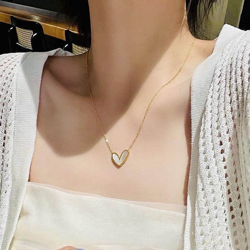 1 Piece Lady Heart Shape Titanium Steel Plating Pendant Necklace
