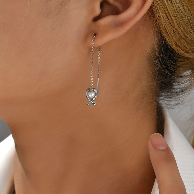 1 Par Estilo Simple Pez Embutido Acero Inoxidable 304 Perlas Artificiales Diamantes De Imitación Línea Del Oído