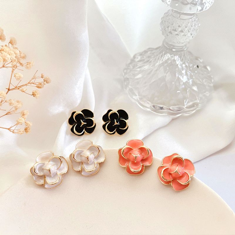 Wholesale Jewelry 1 Pair Elegant Flower Alloy Ear Studs