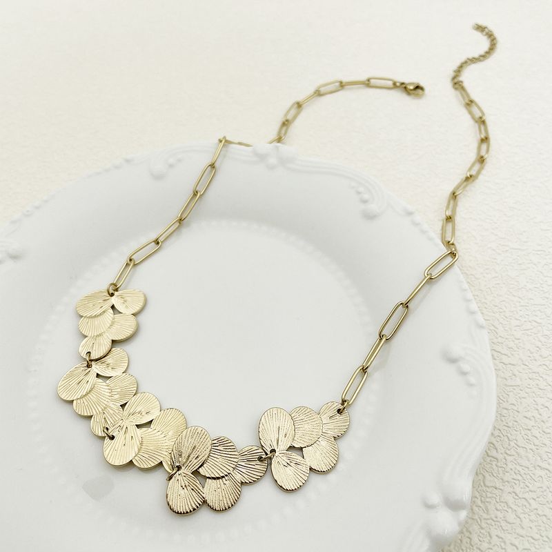 Wholesale Ins Style Asymmetrical Petal Stainless Steel 14k Gold Plated Necklace
