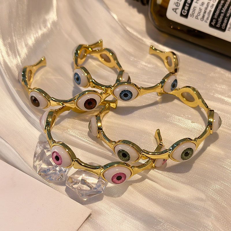 Fashion Eye Copper Plating Bangle