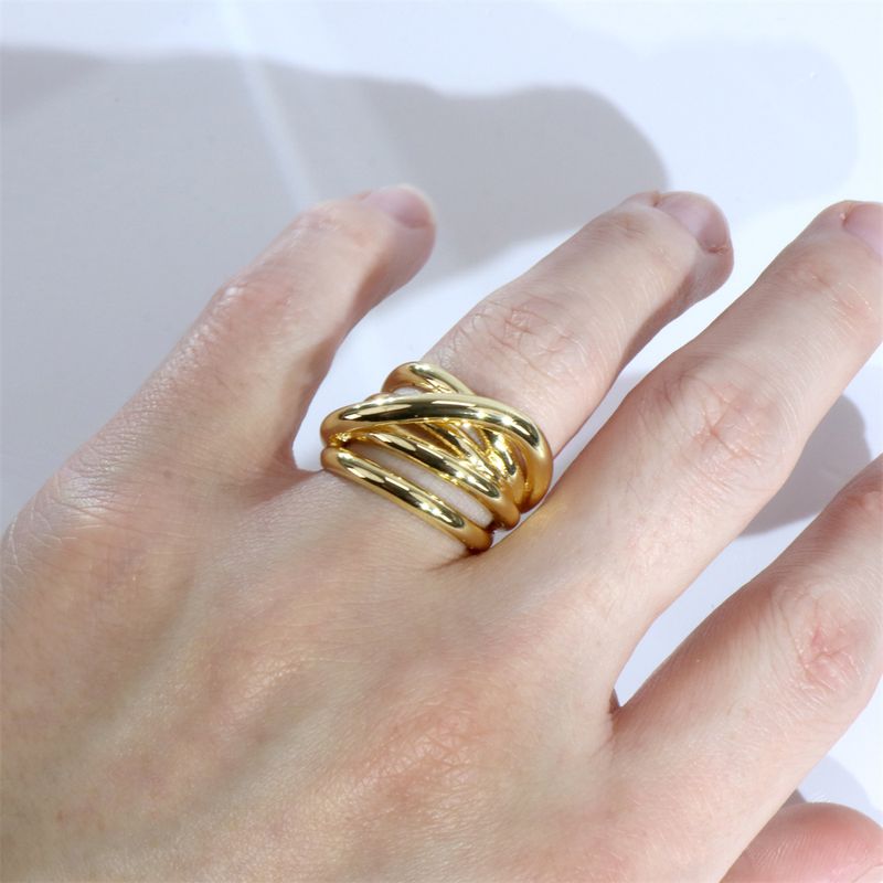 Einfacher Stil C-form Linien Kupfer 18 Karat Vergoldet Offener Ring In Masse