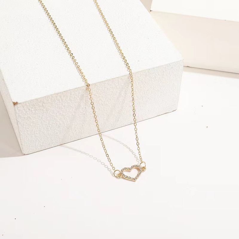 Simple Style Heart Shape Alloy Plating Artificial Diamond Women's Necklace