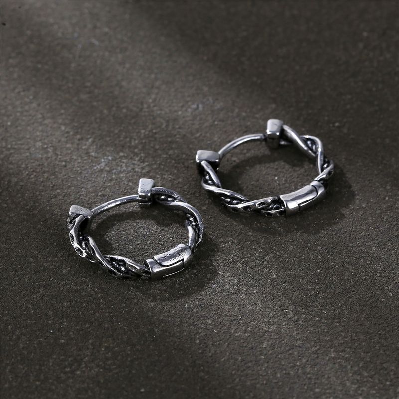 1 Piece Fashion Twist Titanium Steel Plating Men's Earrings