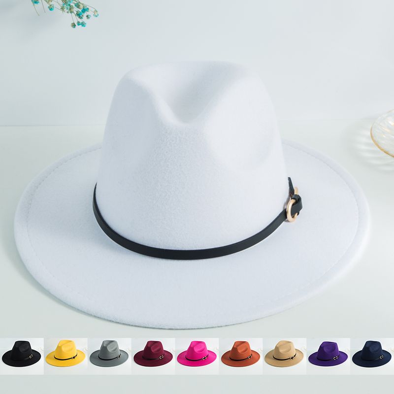 قبعة فيدورا كاجوال للجنسين بنمط كلاسيكي بسيط بلون واحد بحزام مشبك كبير الطنف المسطح