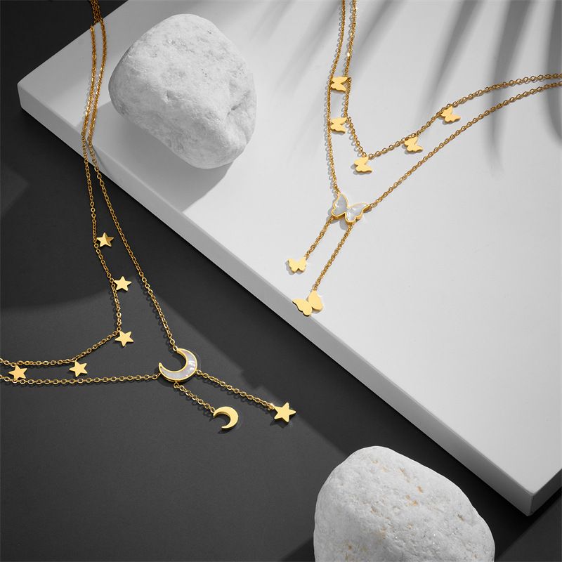 Titan Stahl 18 Karat Vergoldet Süss Einfacher Stil Überzug Inlay Stern Mond Schmetterling Acryl Geschichtete Halskette