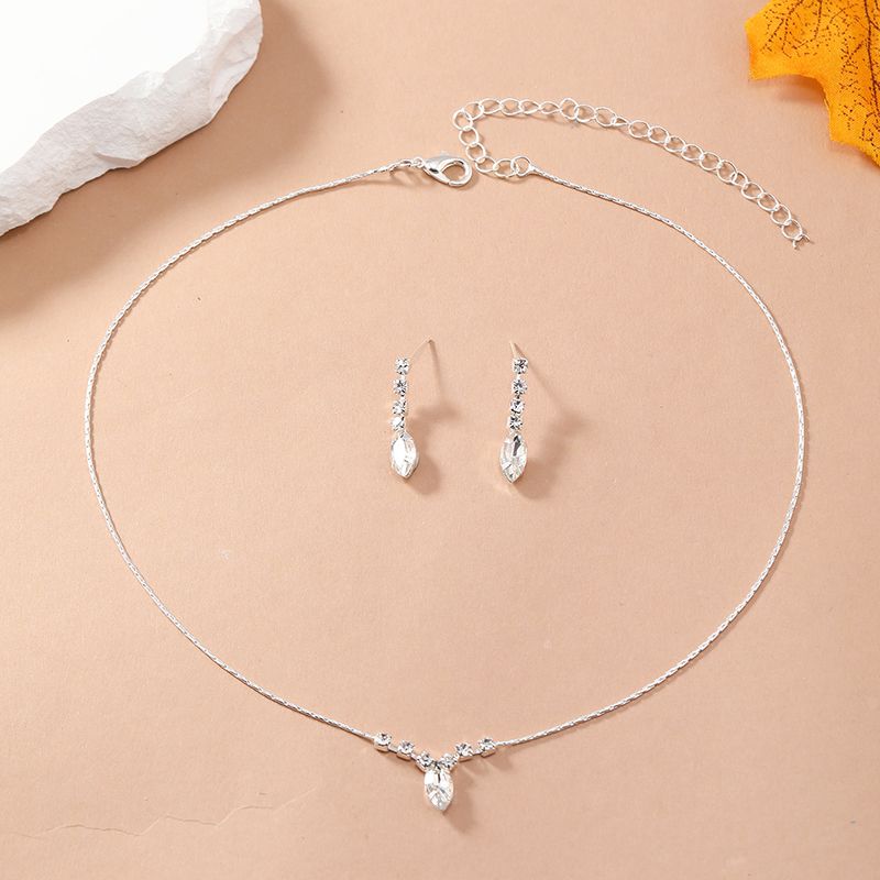 Elegant Water Droplets Alloy Inlay Rhinestones Women's Earrings Necklace