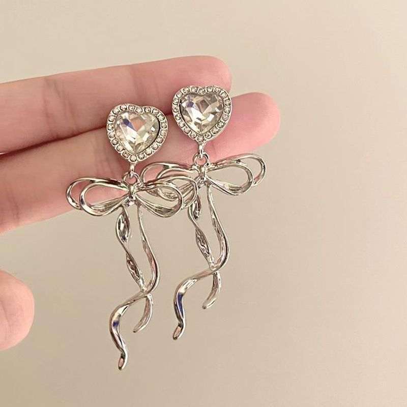 Sweet Heart Shape Bow Knot Alloy Inlay Rhinestones Women's Drop Earrings
