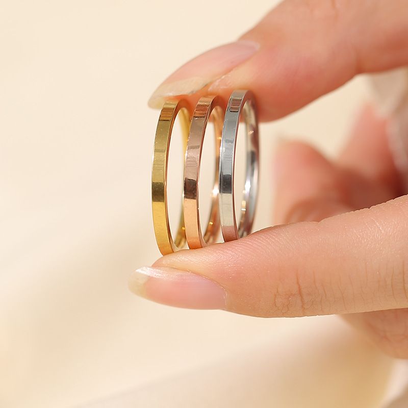 Einfacher Stil Einfarbig Rostfreier Stahl Überzug Vergoldet Ringe