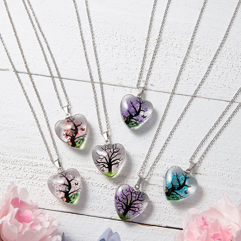 Wholesale Jewelry Basic Retro Tree Heart Shape Alloy Glass Pendant Necklace