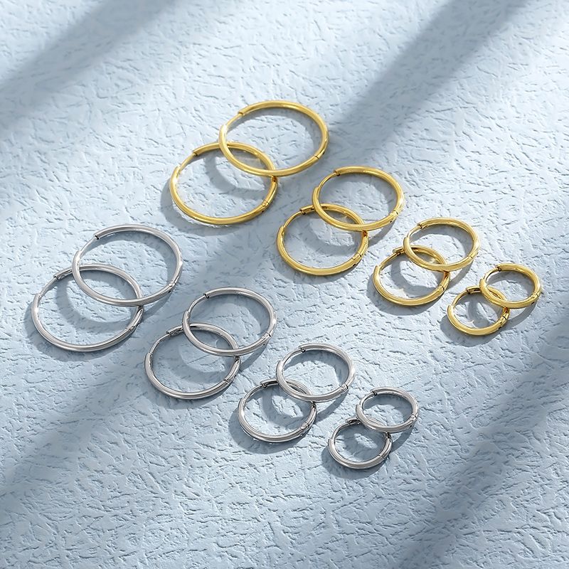 1 Pair Streetwear Solid Color Titanium Steel 18K Gold Plated Hoop Earrings