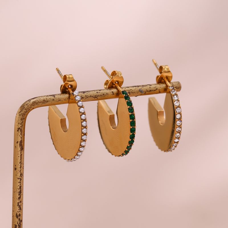 1 Paar Moderner Stil C-form Herzform Überzug Inlay Rostfreier Stahl Strasssteine Perle 18 Karat Vergoldet Ohrstecker