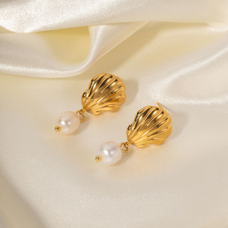 1 Pair Ins Style Streetwear Shell Plating Stainless Steel Freshwater Pearl 18k Gold Plated Drop Earrings